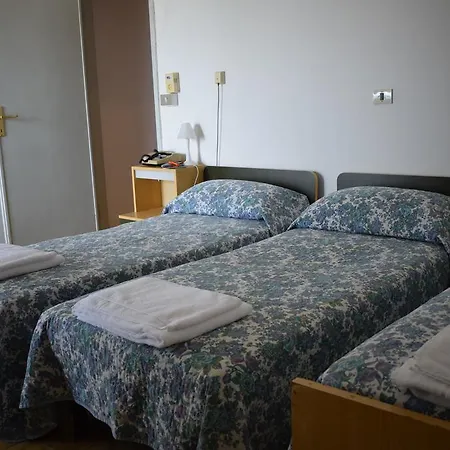 Ξενοδοχείο Astoria 3*