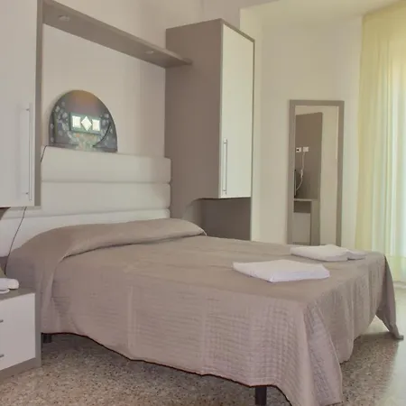 Ξενοδοχείο Astoria 3*