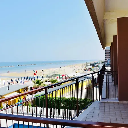 Hotel Astoria 3*