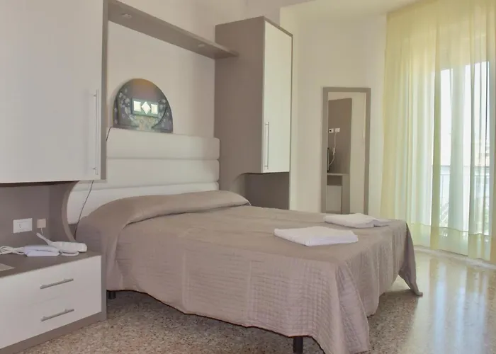 Szálloda Astoria 3*